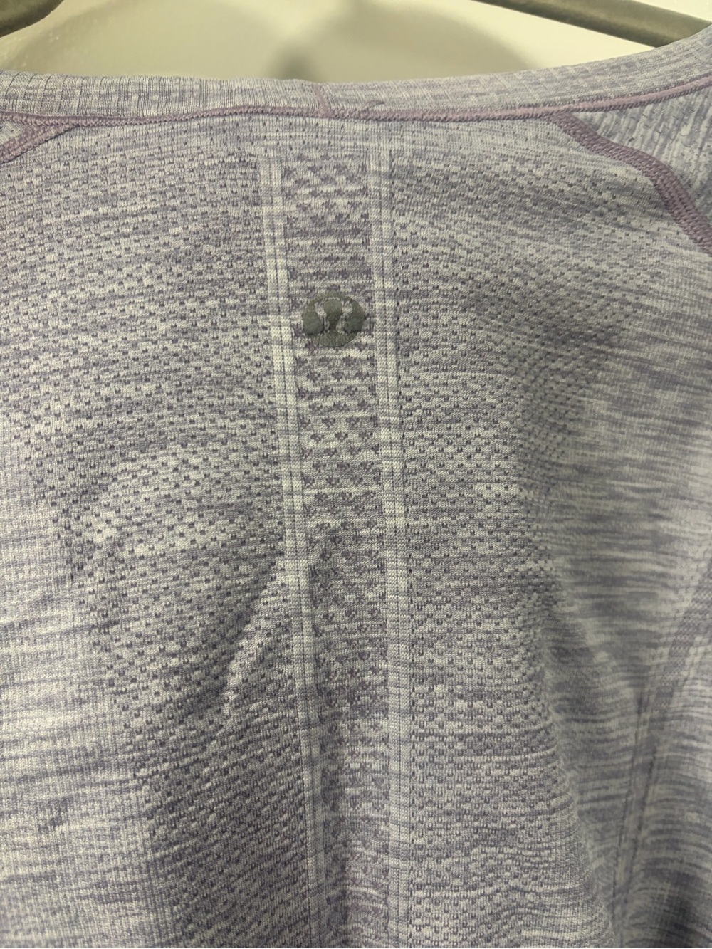 lululemon athletica Women's Long Sleeve Crewneck Top - Charcoal Gray - Picture 4 of 6